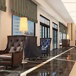 Dream World Hill Side
