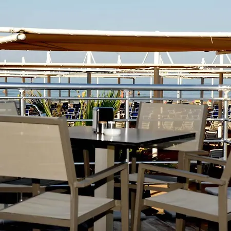 Szálloda Dream World Hill Side