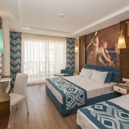فندق Dream World Hill 5*
