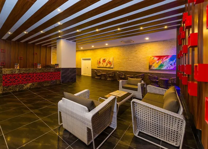 Dream World Hill فندق 5*