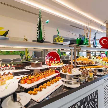 Otel Dream World Hill 5*